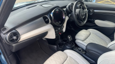 MINI Hatchback 1.5 Cooper Exclusive 5dr Auto Petrol Hatchback